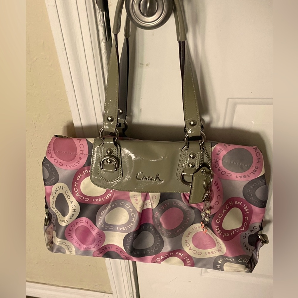 Coach shoulder bag
